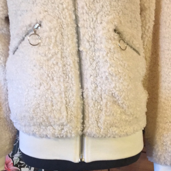 Garage Teddy Coat - Picture 3 of 10